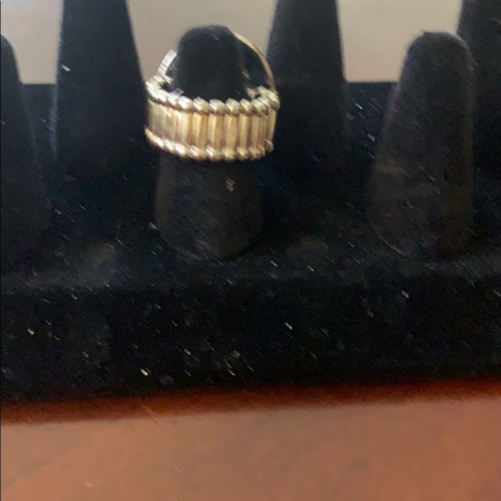Ring - Picture 2 of 2
